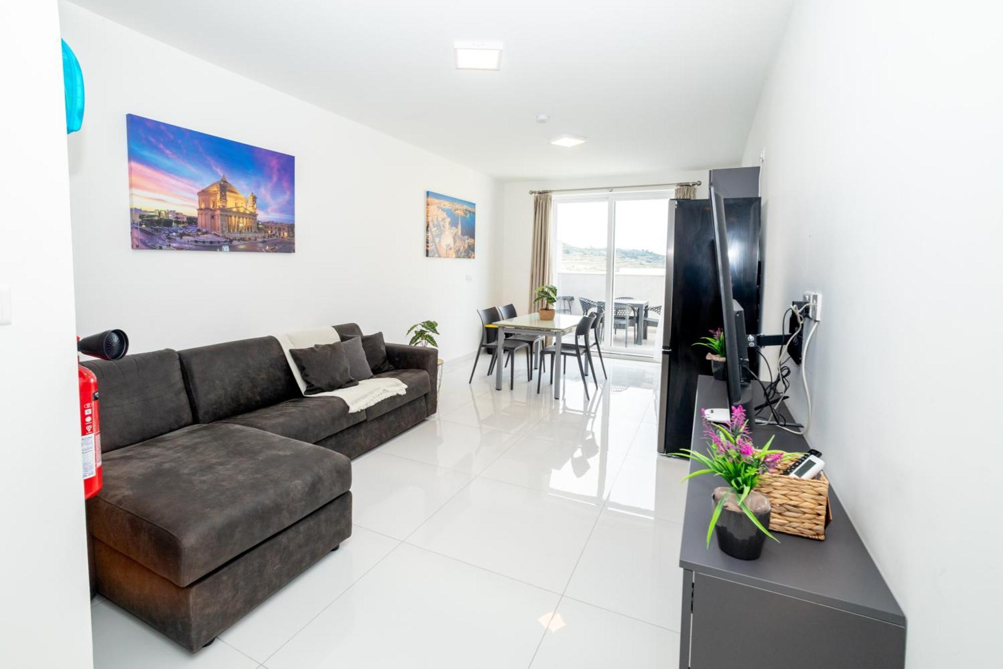 New And Modern Home In Bugibba, Great Location St. Paul's Bay Luaran gambar